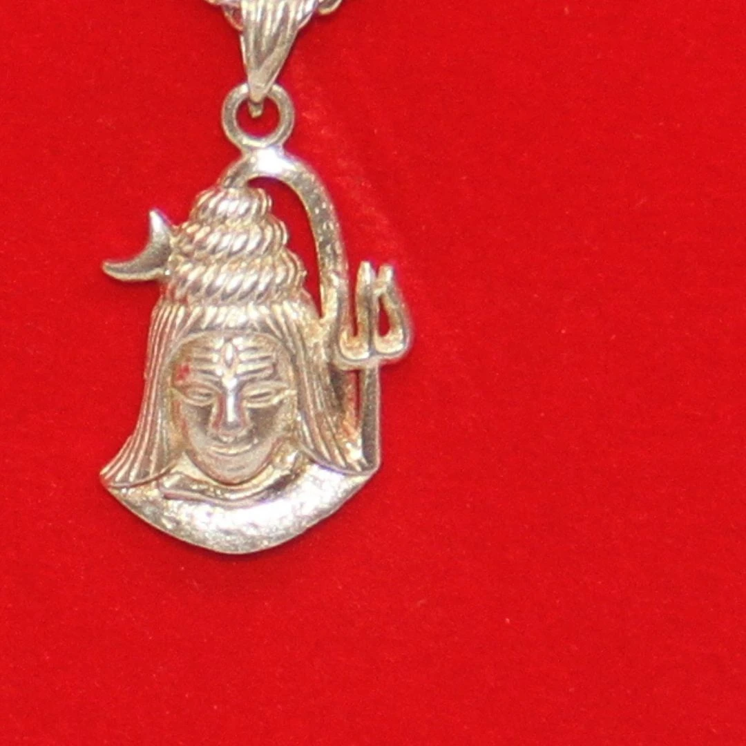 Locket Silver Jewellery-3.48gm